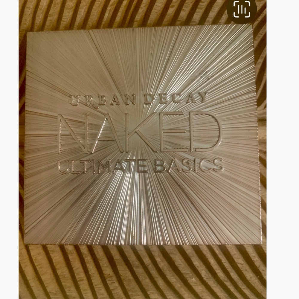 Urban Decay Naked Basics Palette NWOB